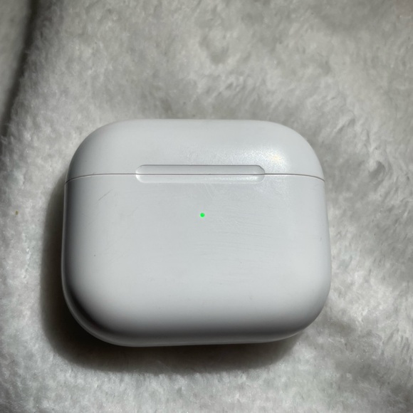 Airpods Gen 3